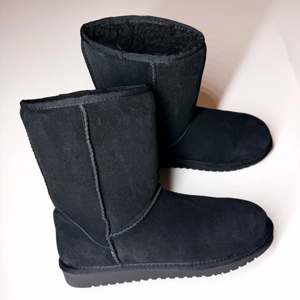 Koolaburra By UGG Women’s Koola Short Black Bootie Size- 9